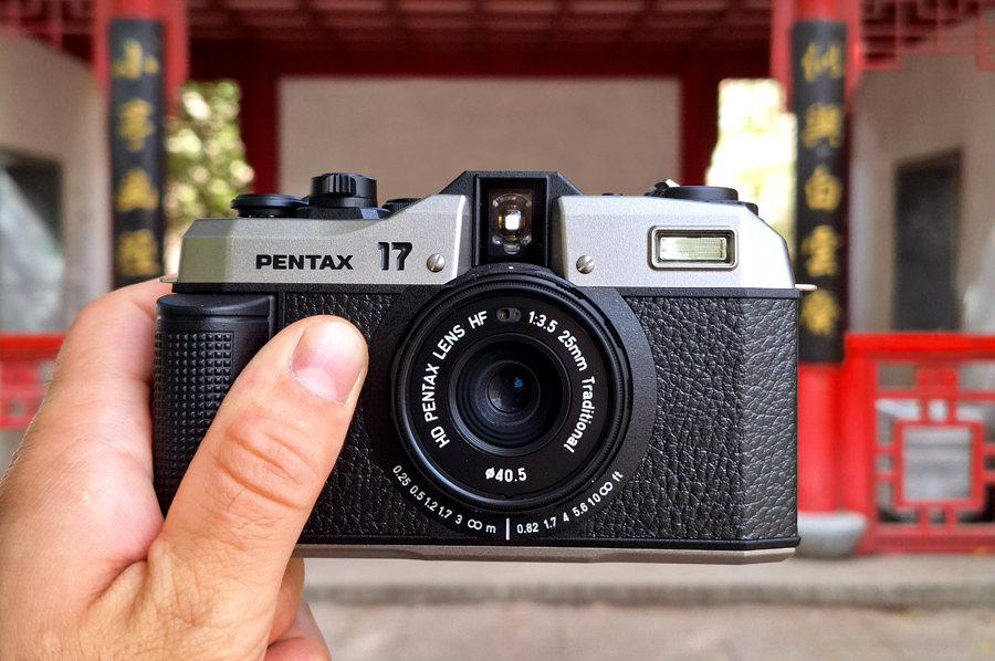 Картинка - Новый пленочный фотоаппарат Pentax 17 можно купить в СПб! Новый пленочный фотоаппарат Pentax 17 можно купить в СПб! | FOQUS