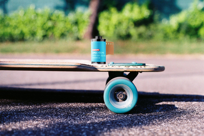 Цветная пленка с необычными оттенками LomoChrome Turquoise XR 100-400