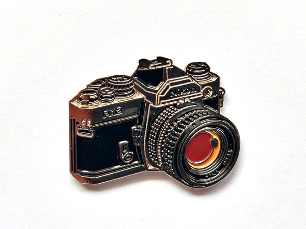 Значок 18 Nikon FM2 камера